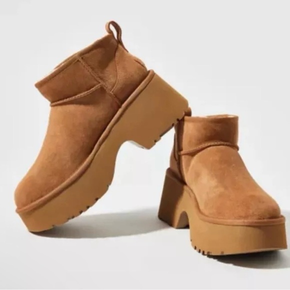 UGG CLASSIC ULTRA MINI NEW HEIGHTS Size 9​​ - Picture 1 of 4